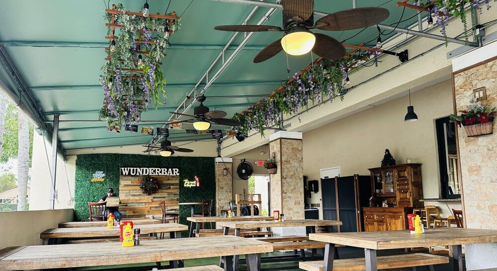 Wunderbar Outside Dining