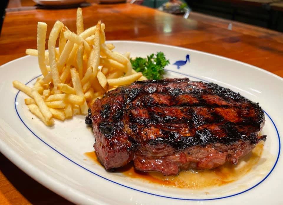 Houston's - Pompano Beach