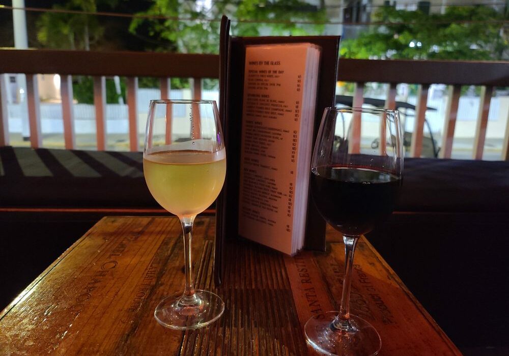 Vinos on Duval